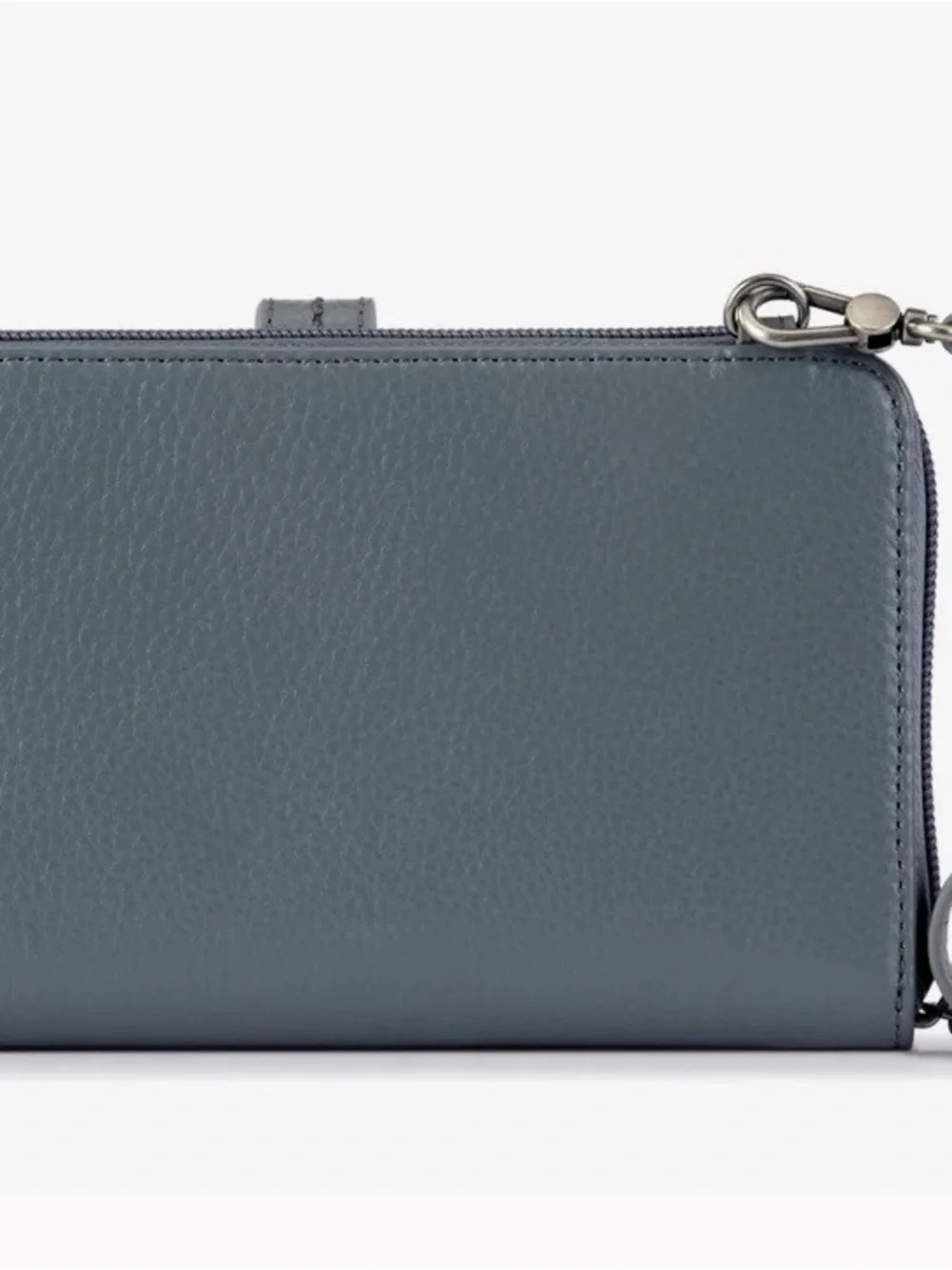 The Sak nwt sak